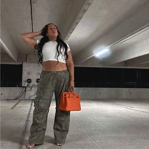 Meet your Posher, Jade